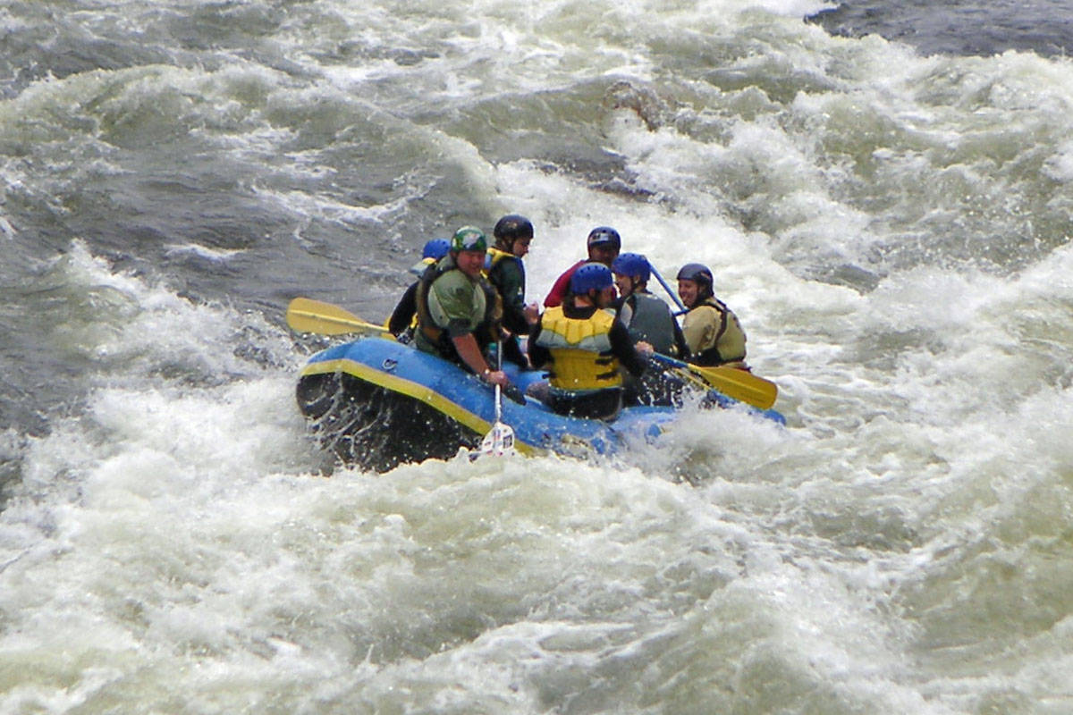 river rafting in rishikesh